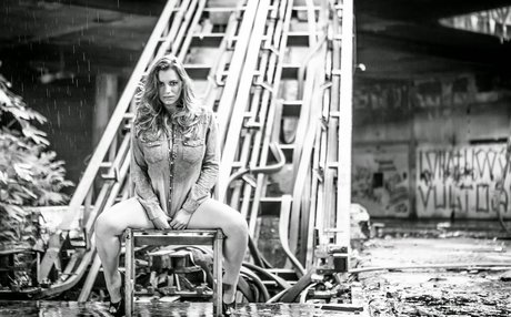 Ju Luz top model image