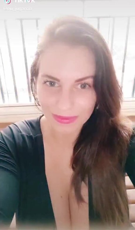 Ju Luz pornstar erotic img