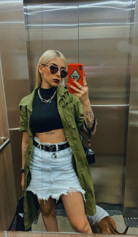 evablack69 Profile pic