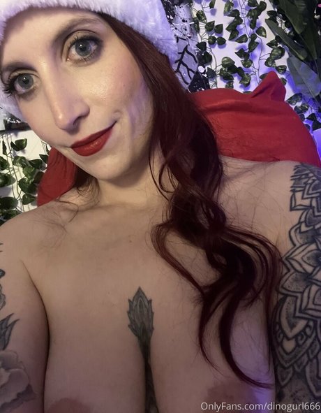 dinogurl666 adult star photo