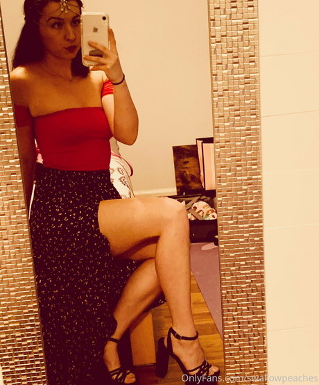 gym shorts onlyfans beautiful xxx image