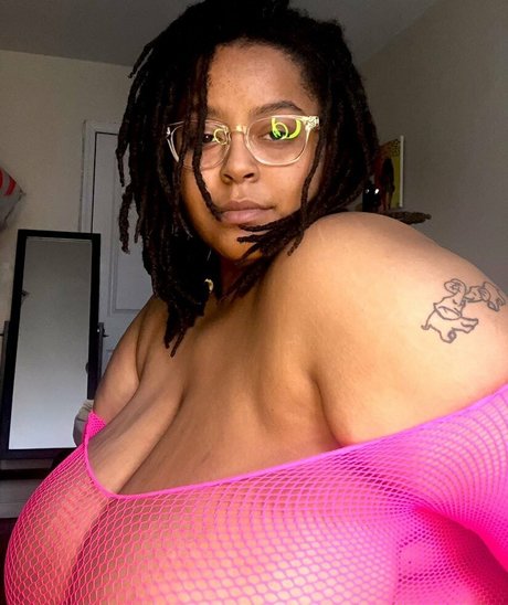 theafr0pic model beautiful images