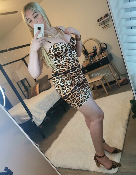 thatkinkything star exclusive photos