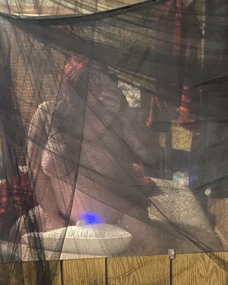 fatgrrrlfiona Quick model image