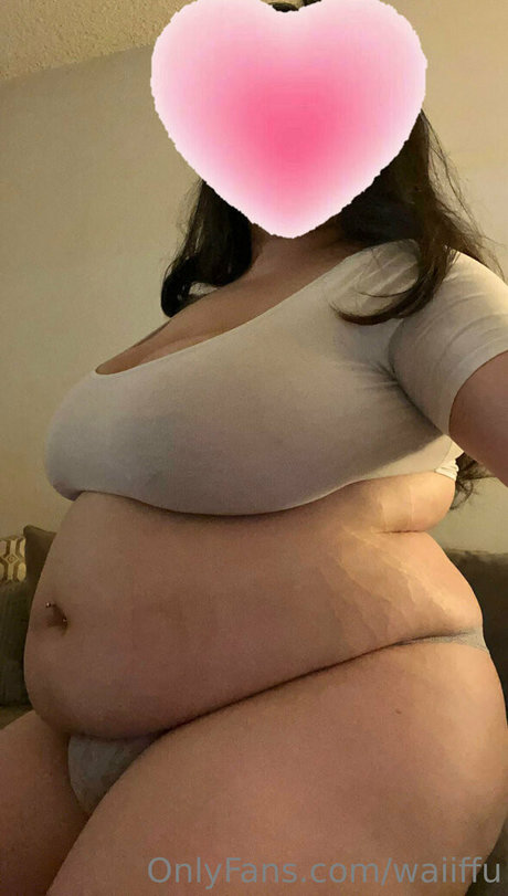 waiffuu pornstar nude photo