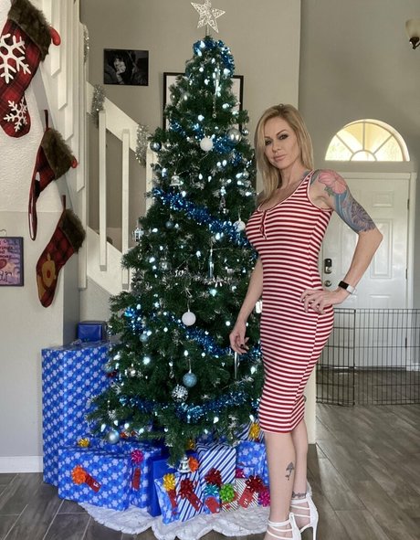 kandieangel pornographic actress picture