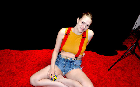 babe onlyfans top img