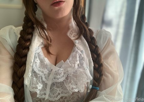 NSFWLeia adult model img