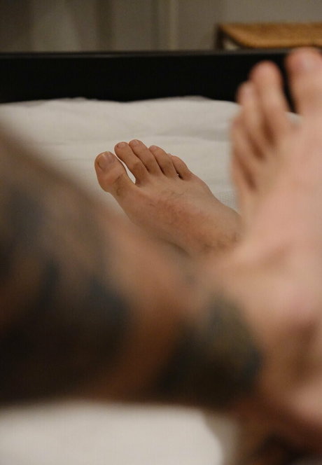 male feet uk nudes actress images