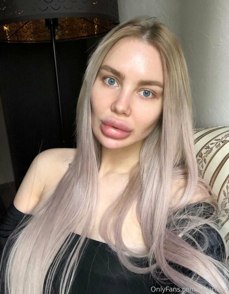 wild cherrygirl erotic star picture