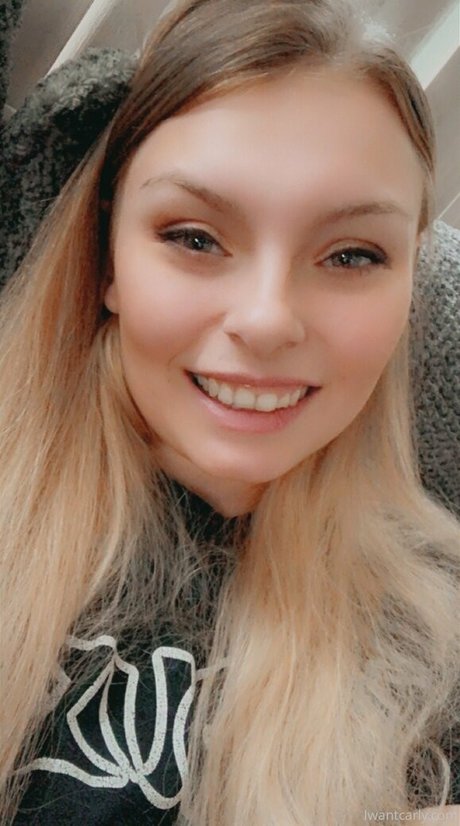 carlyraeofficial beautiful pornstar archive