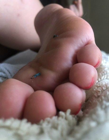 giantesselixs erotic model img