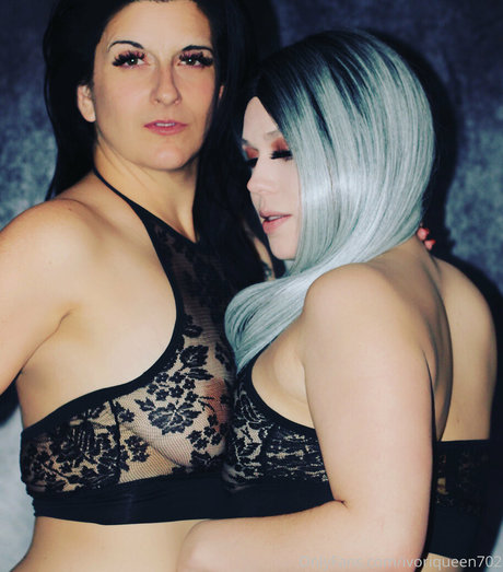 ij702 nudes model photo