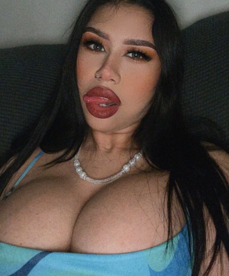 fat ass onlyfans hot naked image