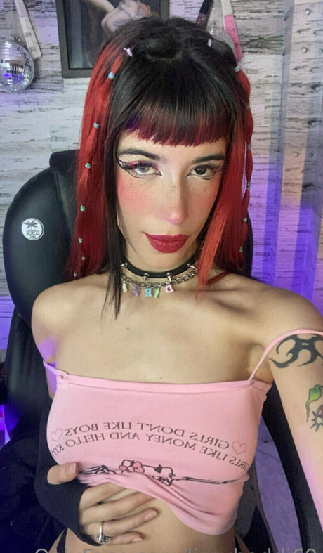 lizzybaddi69 sexy actress photo