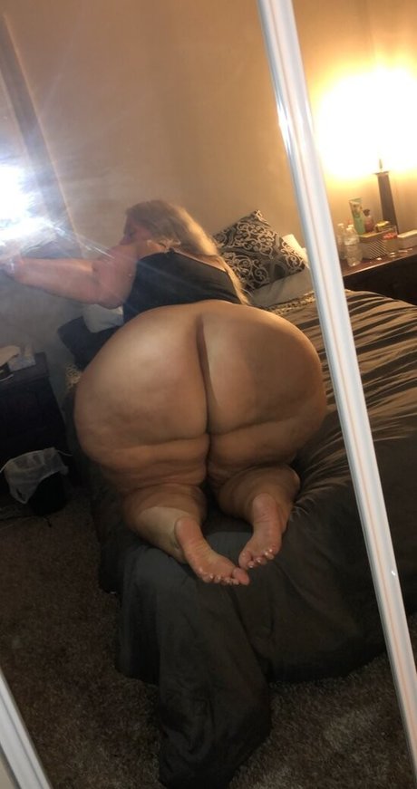 handjob cumshot onlyfans free naked image