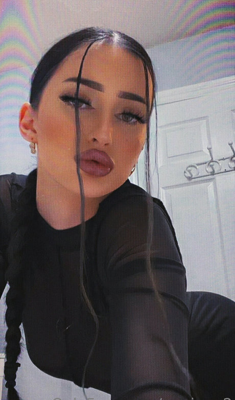 ennienn2 star sexy img