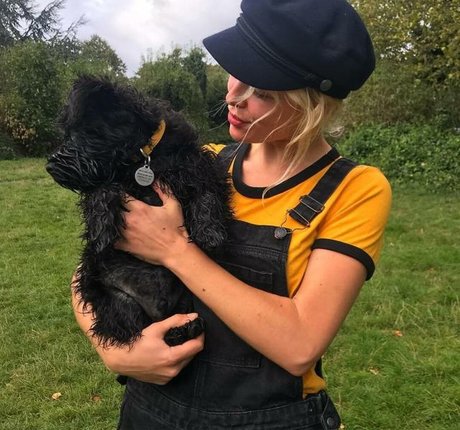 Amelia Eve porn actress photos