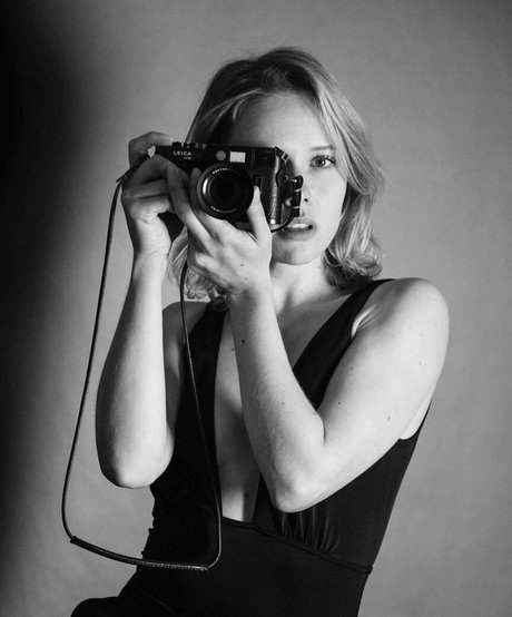 Amelia Eve star free photo