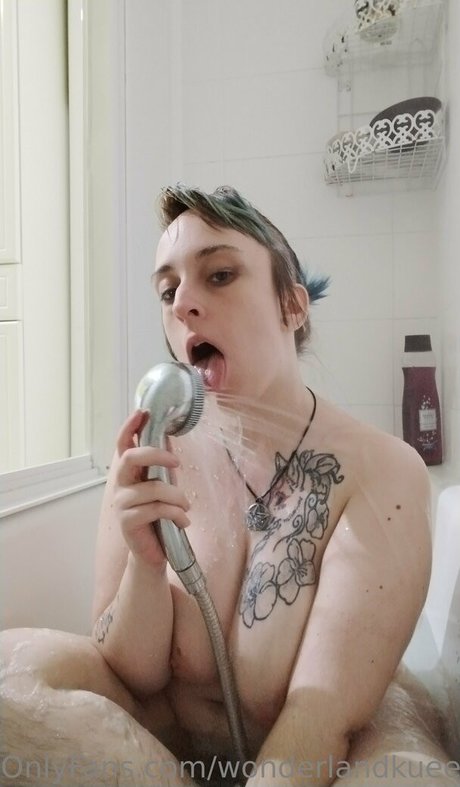 wonderlandkueen nude pornstar img