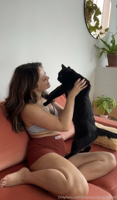 btsyourvirgogirlfriend sexy model image