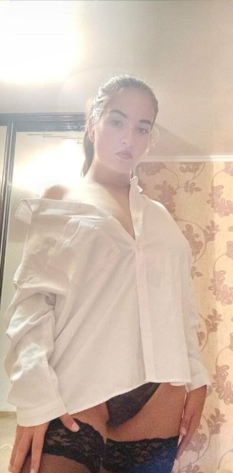 anyabrunette star top gallery