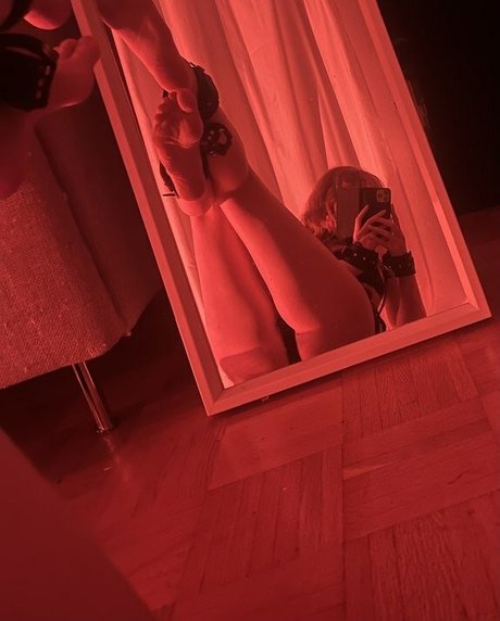 Wannaib erotic star pic