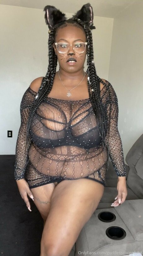 GoddessCocoaLuna star hot photo