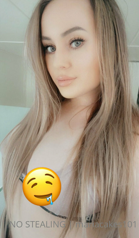 mariacakes101 pornstar top image