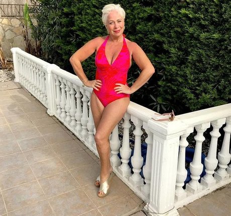 Denise Welch hd actress images