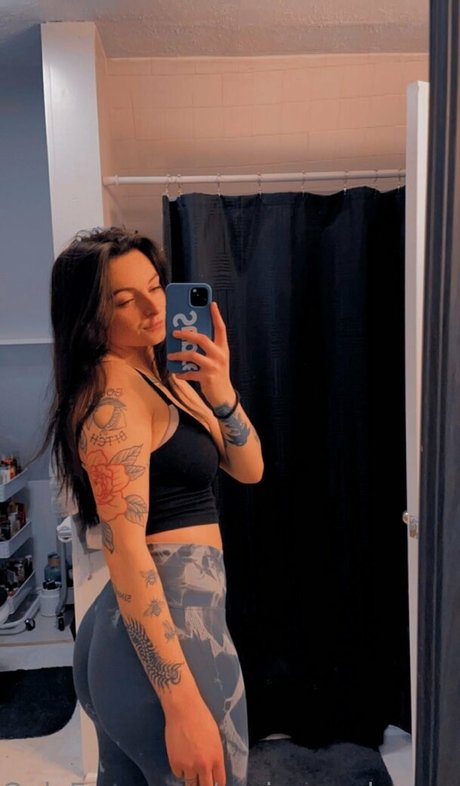 Tyarah Dziedzic pornographic actress photos