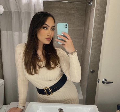 big tits curvy onlyfans beautiful naked archive