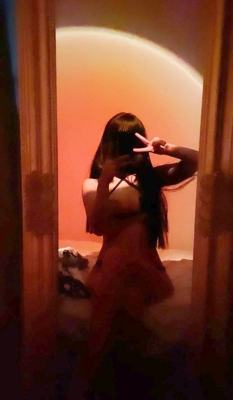 Anayami pornstar erotic photos