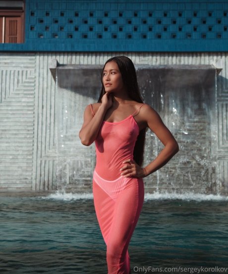 Elainethi erotic actress archive