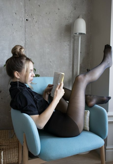 Emily Poker free pornstar image