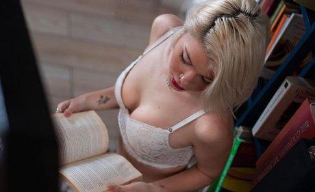 Lulaconst0 star nude gallery