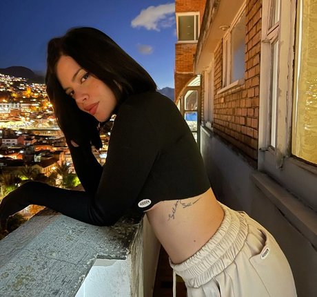 Paula Buenavida beautiful model pictures