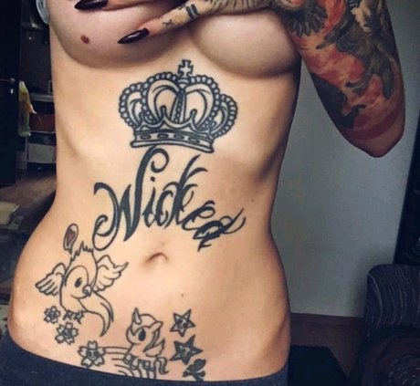 Adriana Indeana Kreckova star adult photo