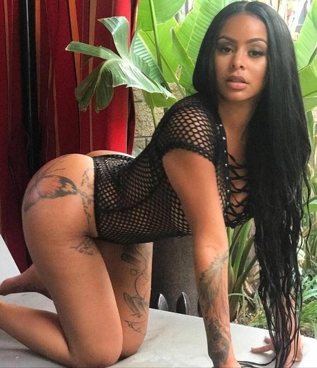 Alexisskyy hd star pics
