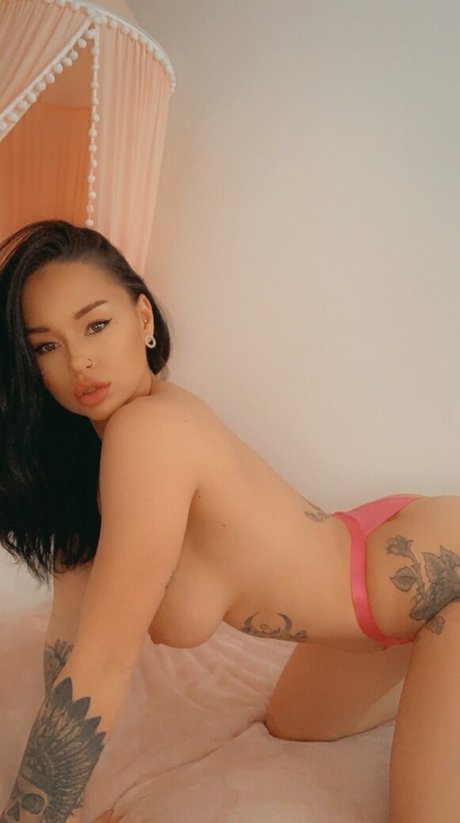 micamartinez01 Quick model image