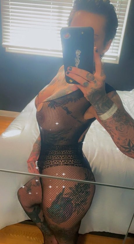 huge shemale onlyfans sex pic