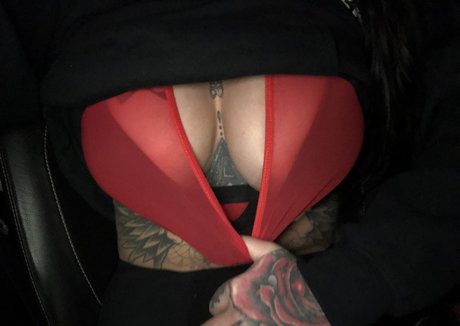 perfect shemale onlyfans top images