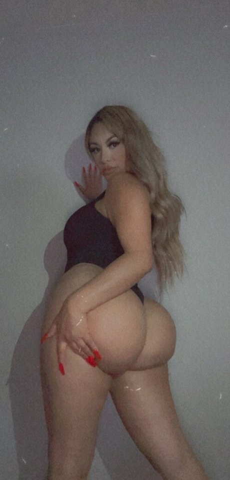 amateur squirt onlyfans exclusive pic