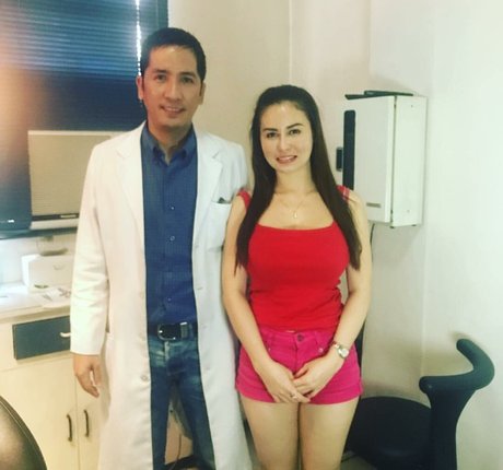 Reynalyn Torres model perfect pictures