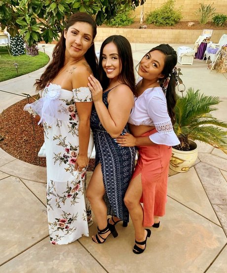 op onlyfans art naked photos