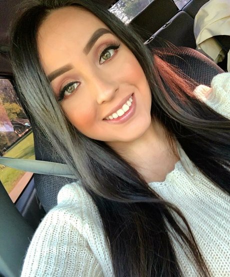 Alissandra Segura sexy model archive