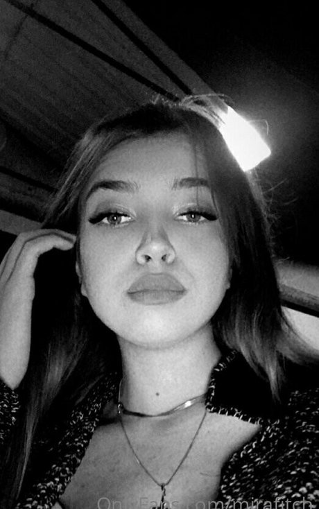 mirafitch pornstar nude img