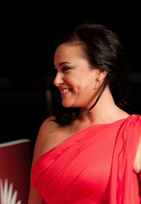 Hend Sabry pornstar top photos