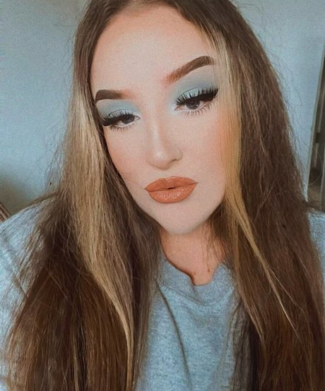 babe brunette onlyfans sexy xxx pictures