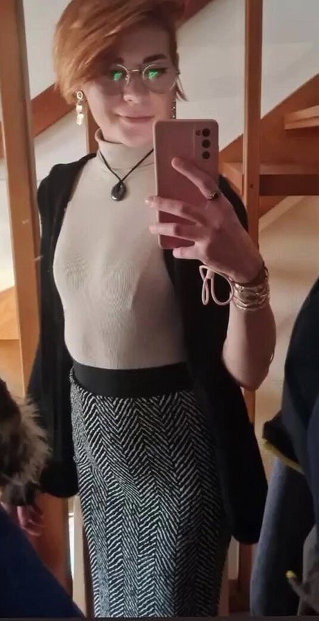 Caroline Haas naked actress image